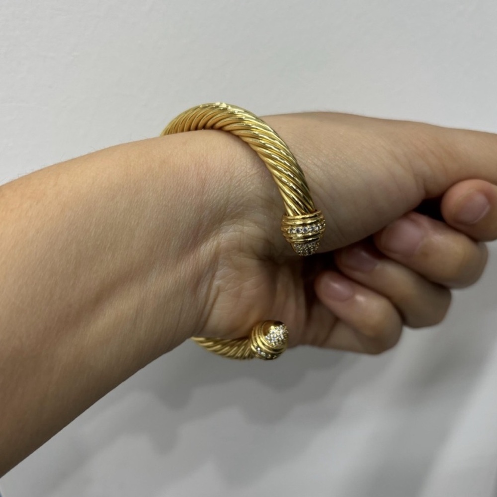 David Yurman Twisted Gold Bracelet with Silver Accents 7mm - Picture 2 of 6